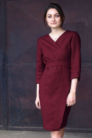 The Lotika wrap dress made of 100% linen is designed and sewn with love and care in the Czech Podkrkonoší region monochrome